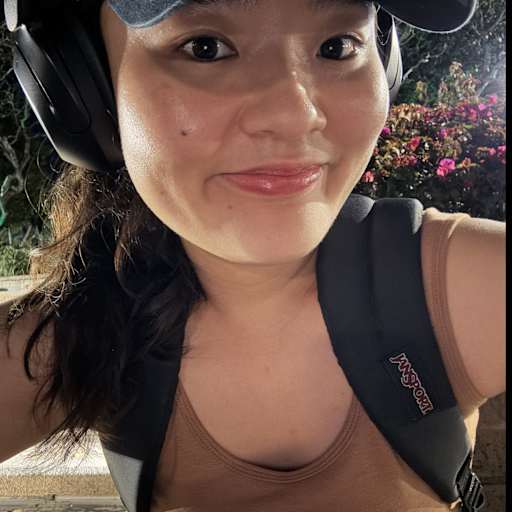 Profile image for pet sitter Hyeonjoo