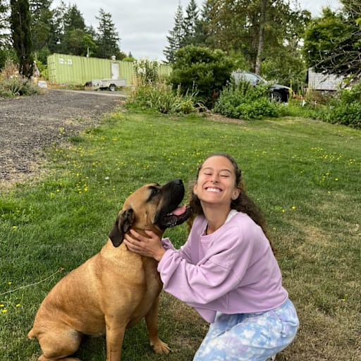 Profile image for pet sitter Sabrina