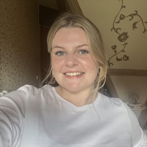 Profile image for pet sitter Millie