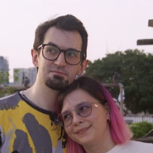Profile image for pet sitters Aleks & Vasilisa