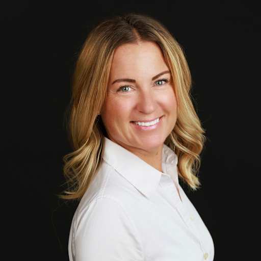 Profile image for pet sitter Courtney