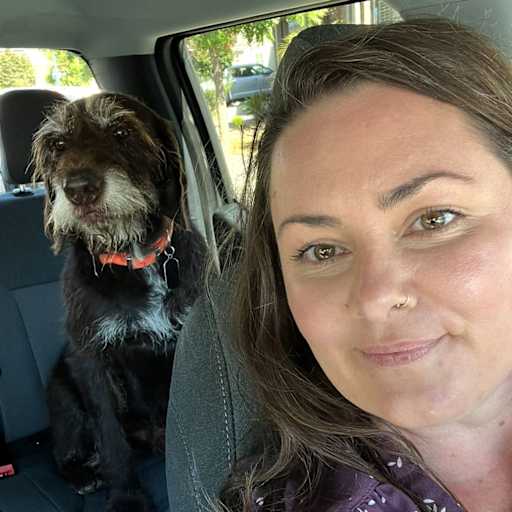 Profile image for pet sitter Amber