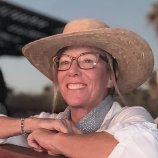 Profile image for pet sitter Molly