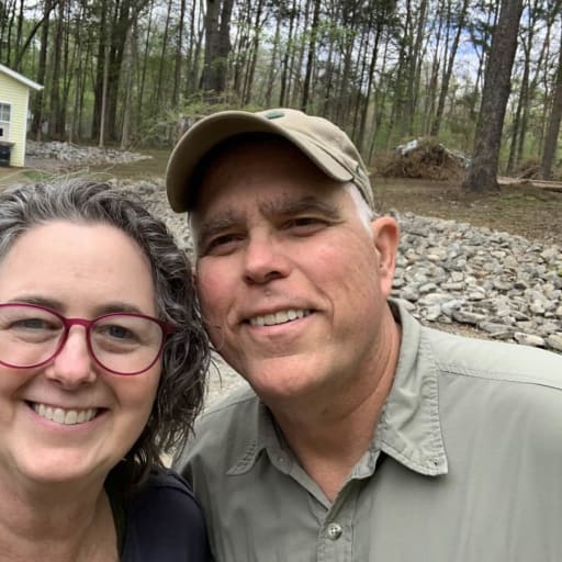 Profile image for pet sitters Janet & Jeff 