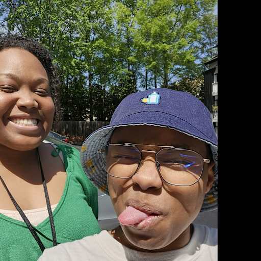 Profile image for pet sitters Yazmeen & Kamille