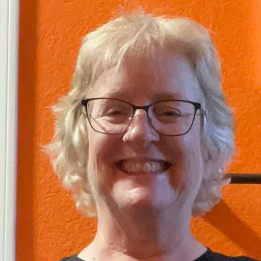 Profile image for pet sitter Laurie
