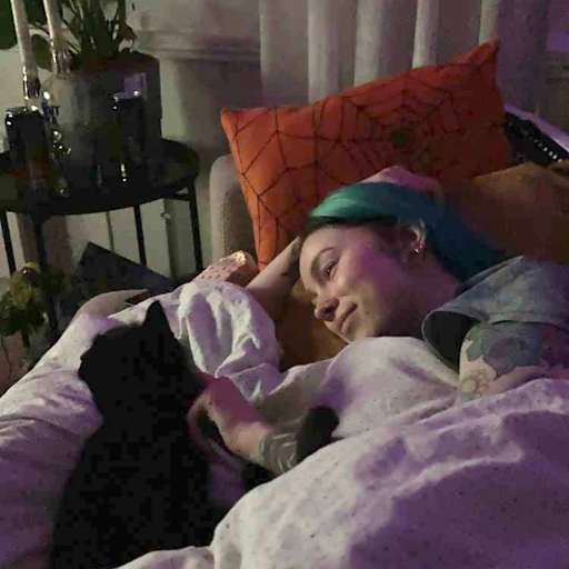 Profile image for pet sitters Sanna Jeanette & Emil