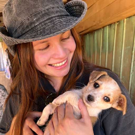 Profile image for pet sitters Angela & Eleonore