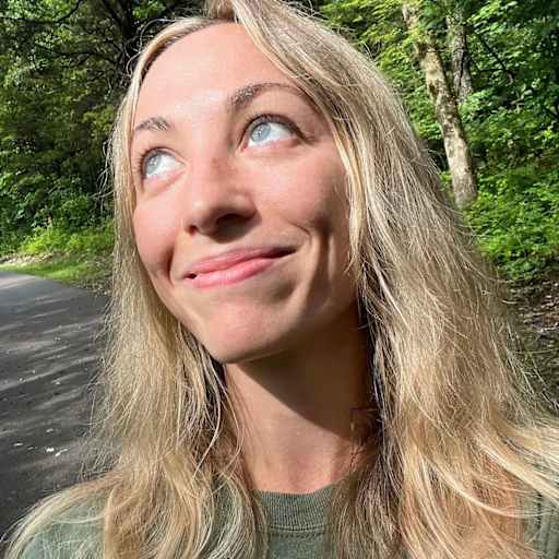 Profile image for pet sitter Danielle