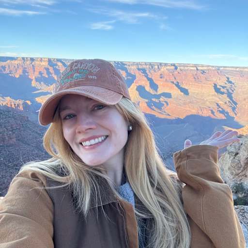Profile image for pet sitter Cassandra