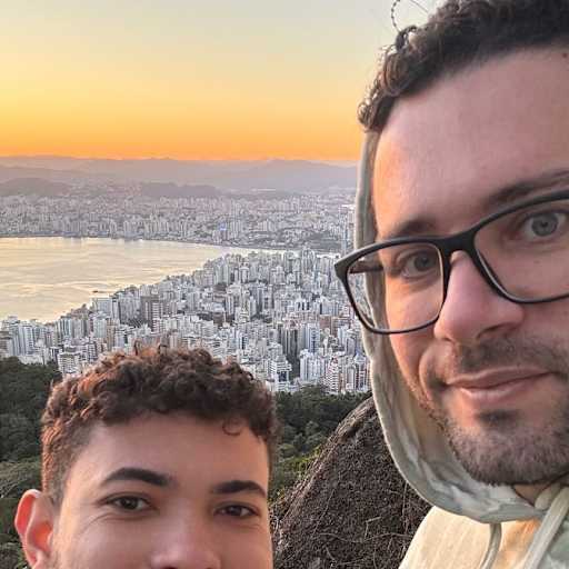 Profile image for pet sitters Cayo & Uesley Henrique 