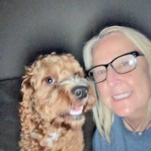 Profile image for pet sitter Maryann