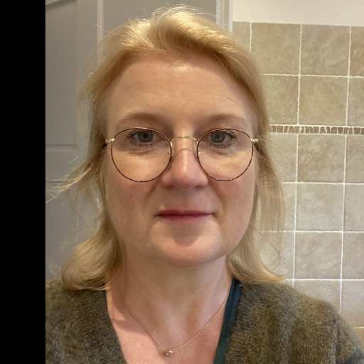 Profile image for pet sitter Isabelle