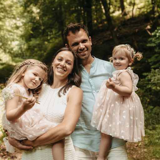 Profile image for pet sitters Bianka & Daniel