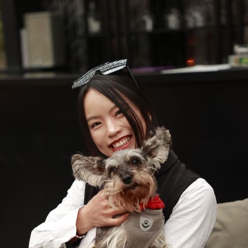 Profile image for pet sitter Xinru