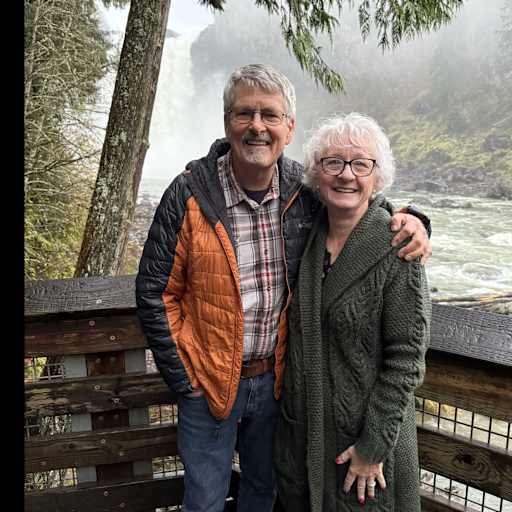 Profile image for pet sitters Deb & Craig