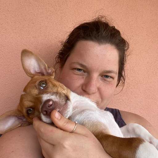 Profile image for pet sitter Marie