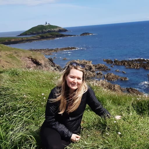 Profile image for pet sitter Caroline