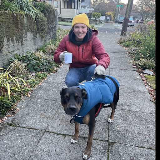 Profile image for pet sitter Barrett