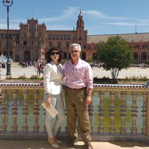 Profile image for pet sitters Pedro & Eva María