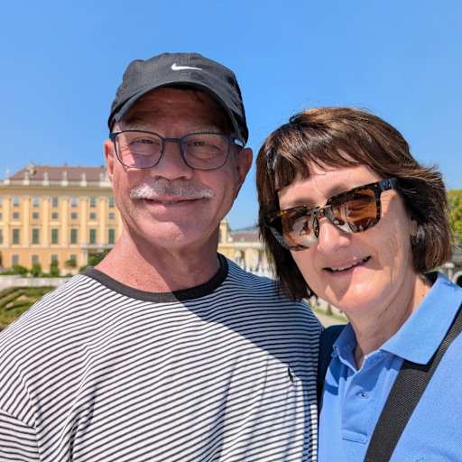 Profile image for pet sitters Peter Scott & Luciana