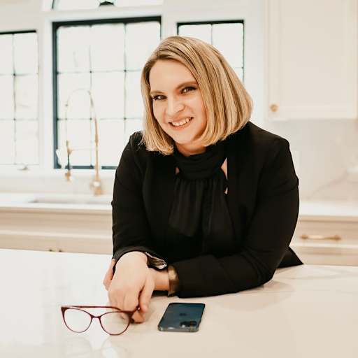 Profile image for pet sitter Sarah