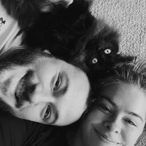 Profile image for pet sitters Beth & Jesse