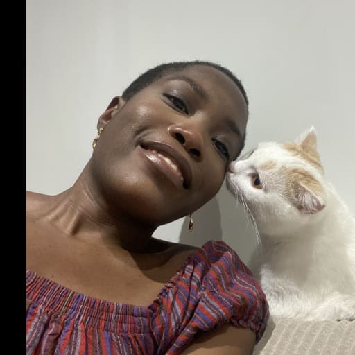 Profile image for pet sitter Shannon