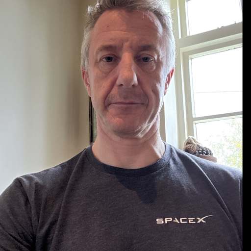 Profile image for pet sitters Nick & Tracy