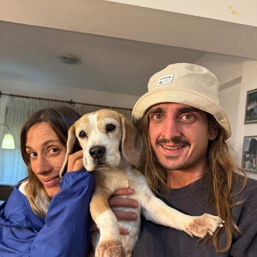 Profile image for pet sitters Facundo & Damaris