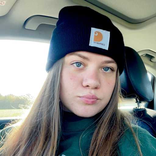 Profile image for pet sitter Maleah