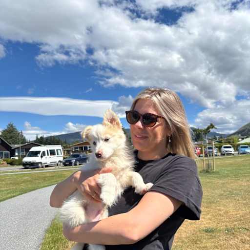 Profile image for pet sitter Sarah