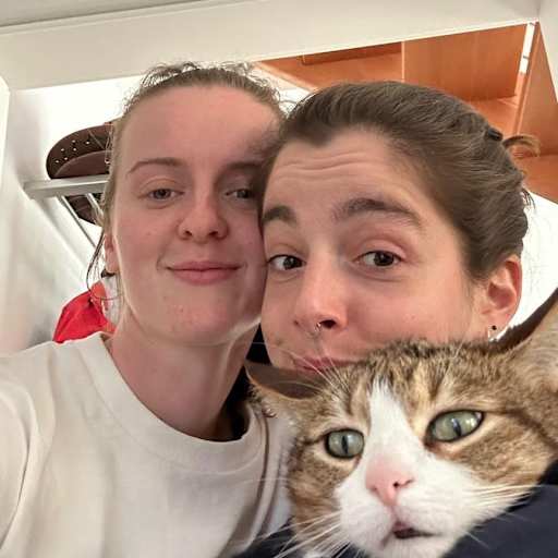 Profile image for pet sitters Lea & Luisa