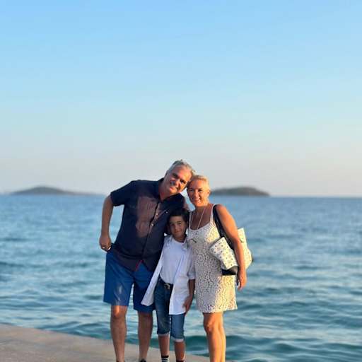 Profile image for pet sitters Elitza & Stojan