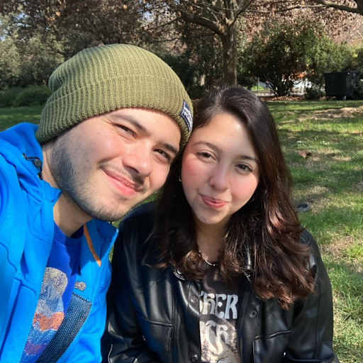 Profile image for pet sitters Ailin & Christian