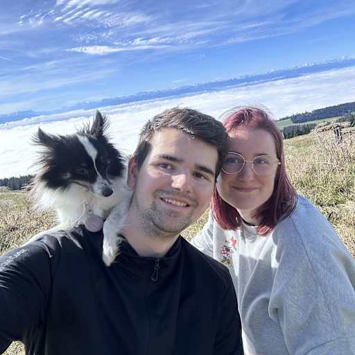Profile image for pet sitters Léa & Robin