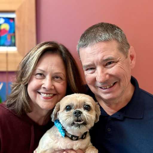 Profile image for pet sitters Nadine & Michael