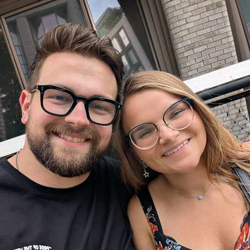 Profile image for pet sitters Tara & Josh