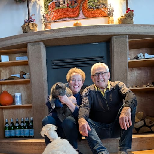 Profile image for pet sitters Pauline & Douglas