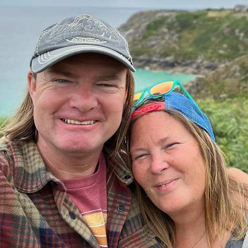 Profile image for pet sitters Lisa & Andy