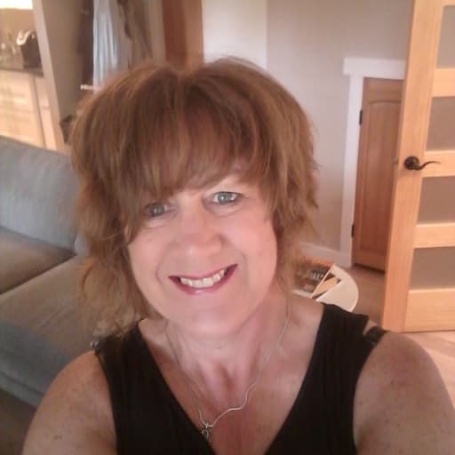 Profile image for pet sitter Catherine