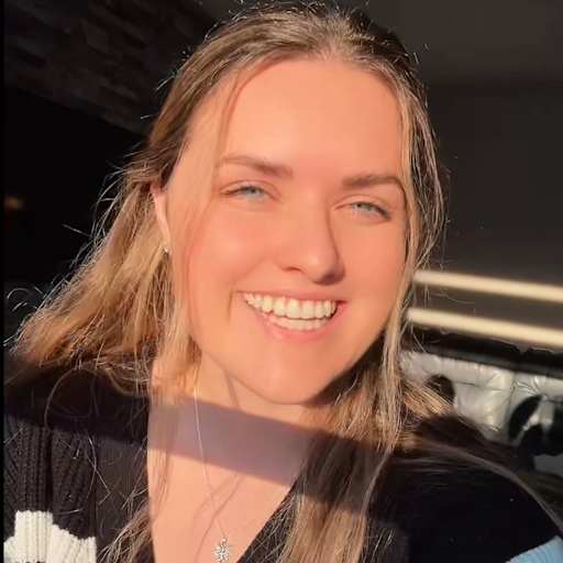 Profile image for pet sitter rosa-lee