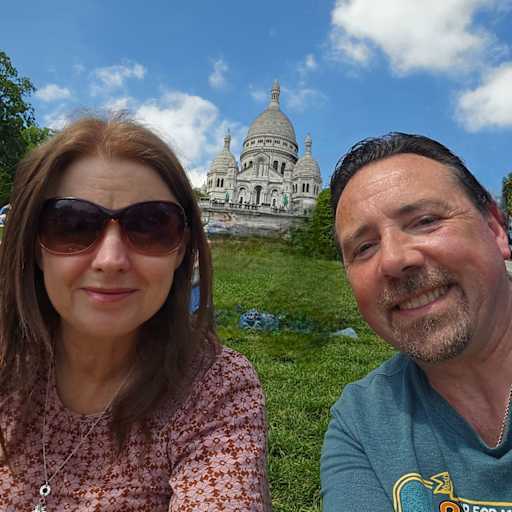 Profile image for pet sitters Derbhile & Keith