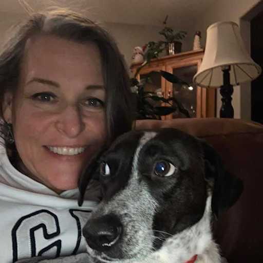 Profile image for pet sitter Deanna