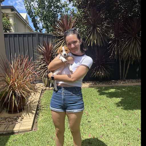 Profile image for pet sitter Mollie