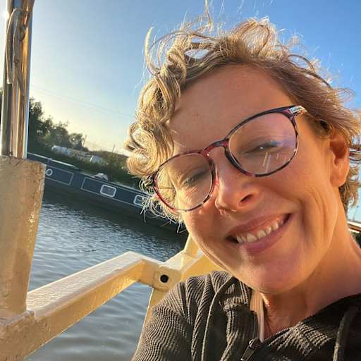Profile image for pet sitter Cassie