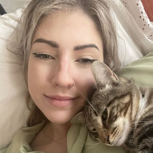 Profile image for pet sitter McKenzie