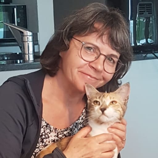Profile image for pet sitter Edith