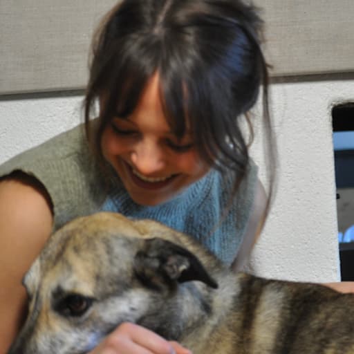 Profile image for pet sitter Selma