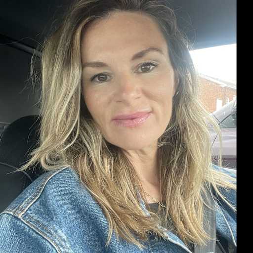Profile image for pet sitter Sarah